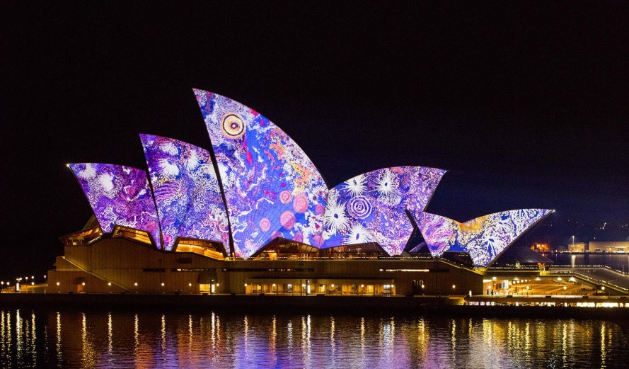 http://inhabitat.com/vivid-light-art-dazzles-the-streets-of-sydney/